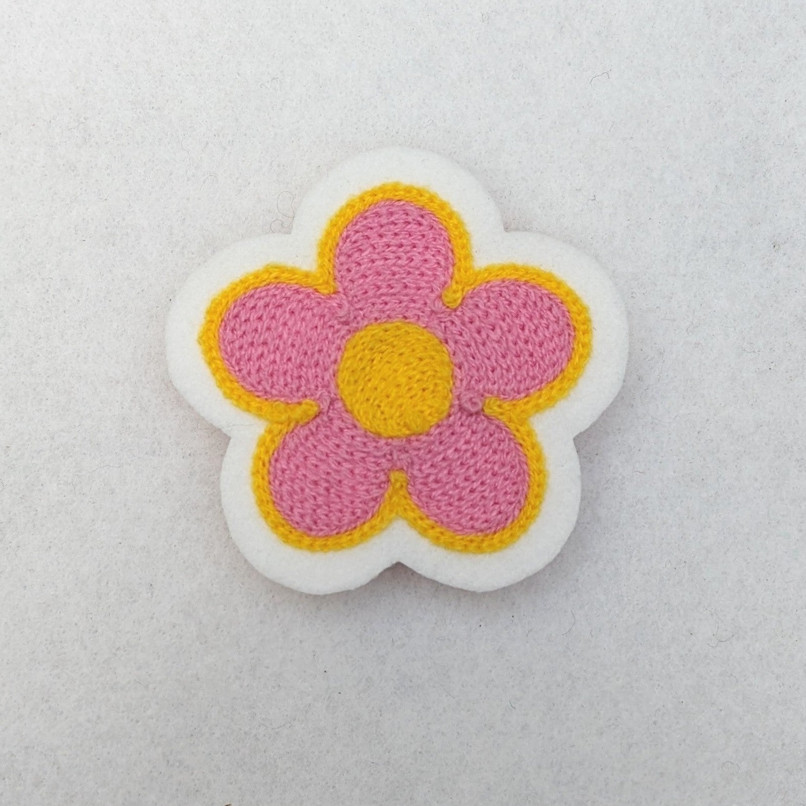 Chainstitch Daisy Patch - Sew On - Pinsetter Alley