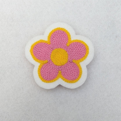 Chainstitch Daisy Patch - Sew On - Pinsetter Alley